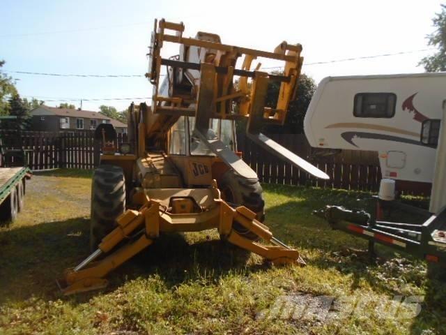 JCB 530 BHL 伸縮臂操作車