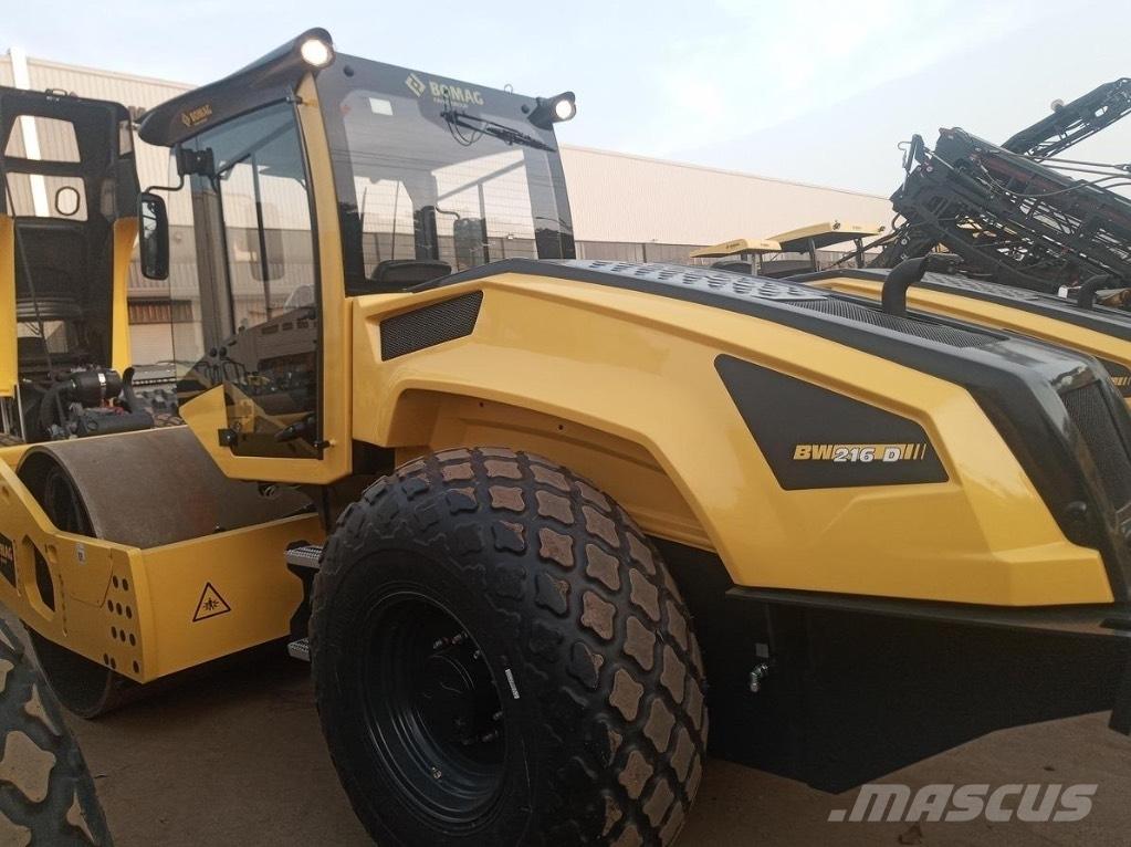 Bomag BW 216 D-5 SL 單輪滾壓機