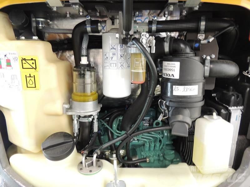 Volvo ECR25D 小型挖土機/掘鑿機<7t(小型挖掘機)