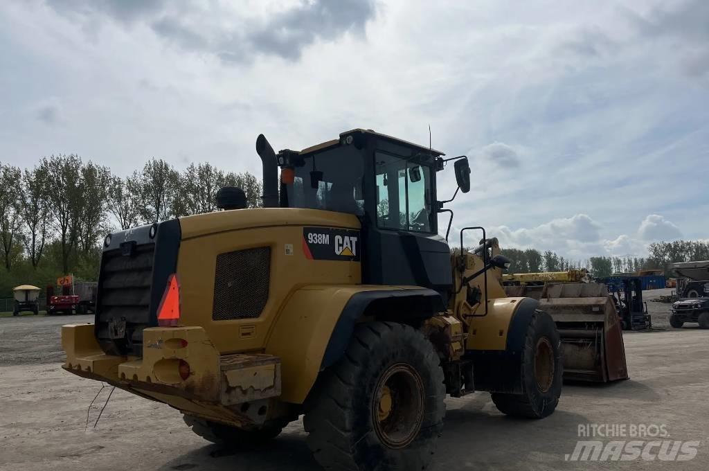 CAT 938 M 輪胎式裝載機