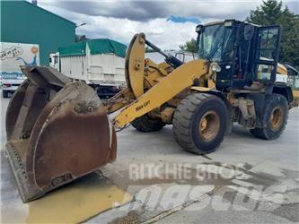 CAT 938 M 輪胎式裝載機