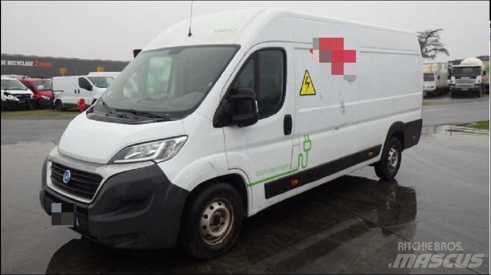 Fiat Ducato 車廂