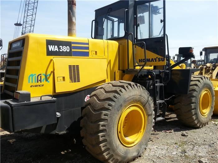 Komatsu WA 380-3 輪胎式裝載機