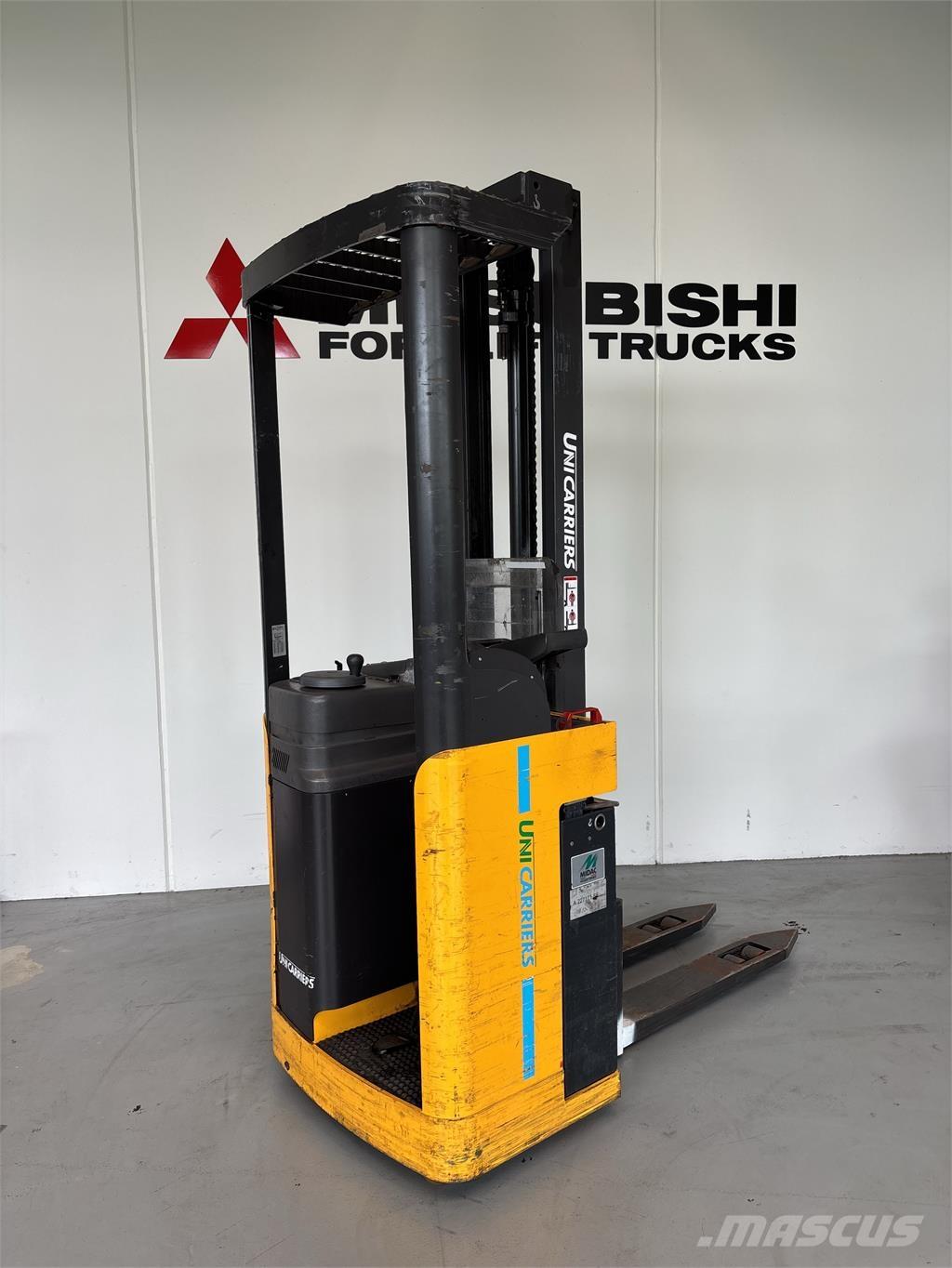 Atlet A160 自走式堆積機