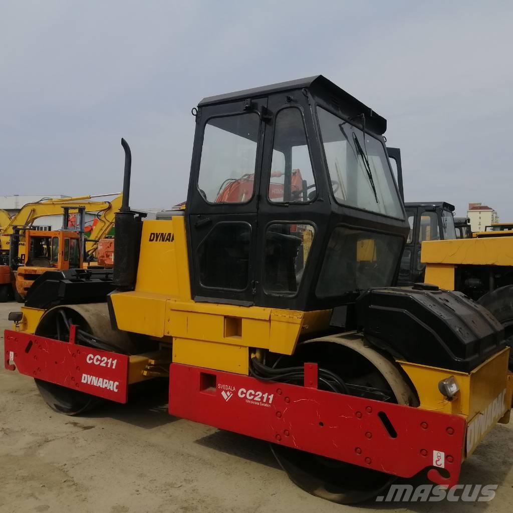 Dynapac CC 211 雙輪滾壓機