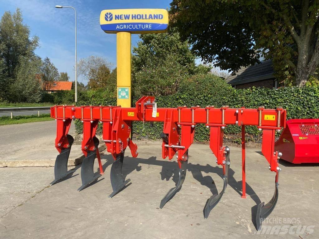 Kverneland CLI 640 中耕管理機
