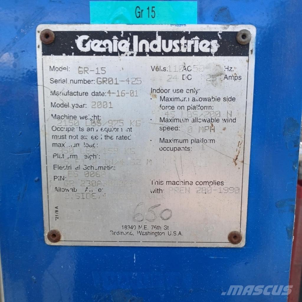 Genie GR 15 緊湊型自走式伸縮臂式升降機