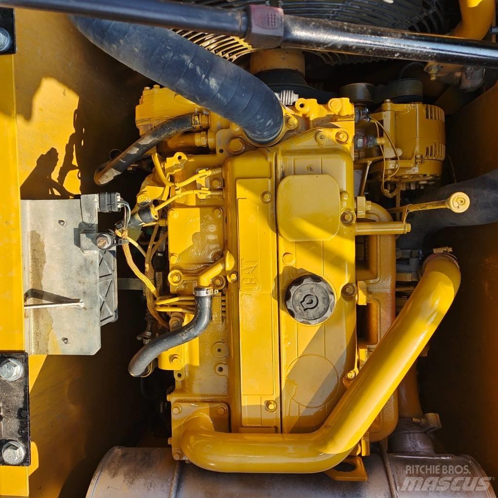CAT 313 D 履帶式 挖土機/掘鑿機/挖掘機