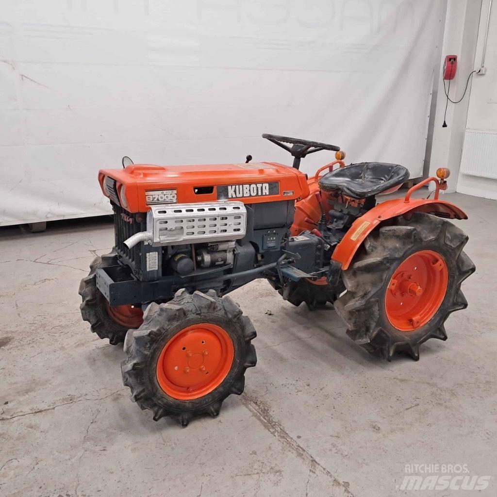 Kubota B 7000 曳引機