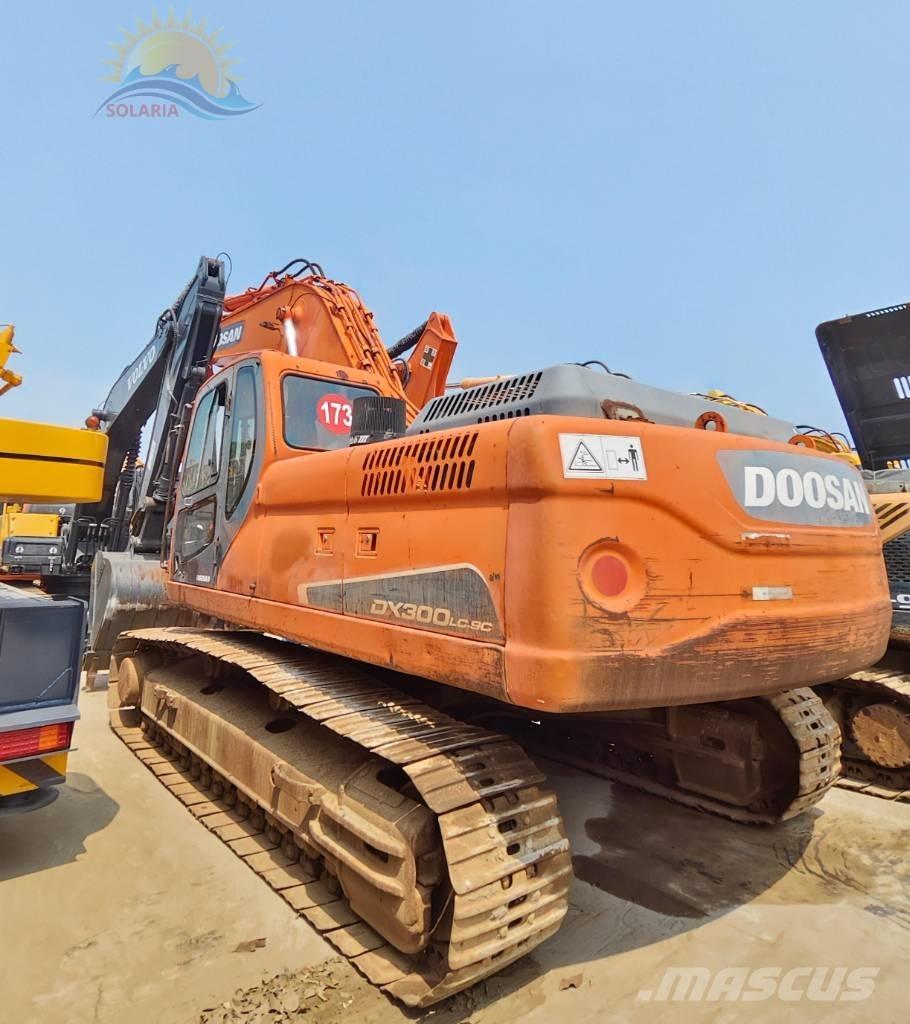 Doosan DX 300 LC 履帶式 挖土機/掘鑿機/挖掘機