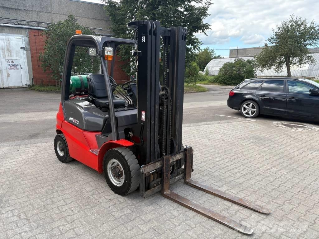 Manitou MI 25 G 液化石油氣LPG卡車
