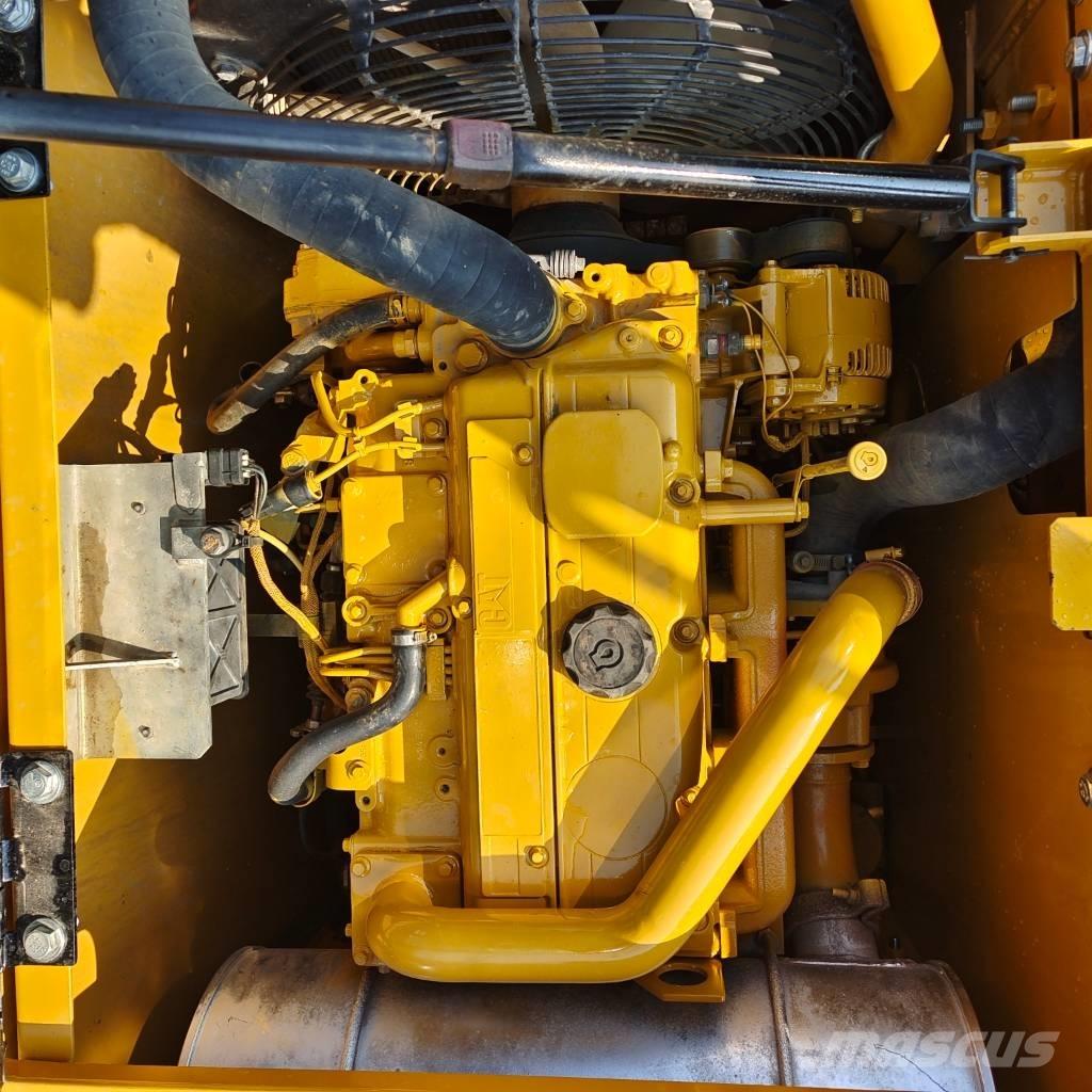 CAT 313 D 履帶式 挖土機/掘鑿機/挖掘機