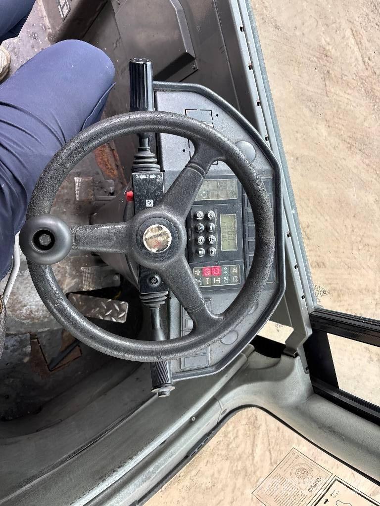 Terberg 115 終端式曳引機