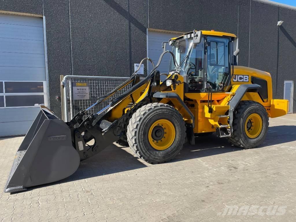 JCB 427 輪胎式裝載機