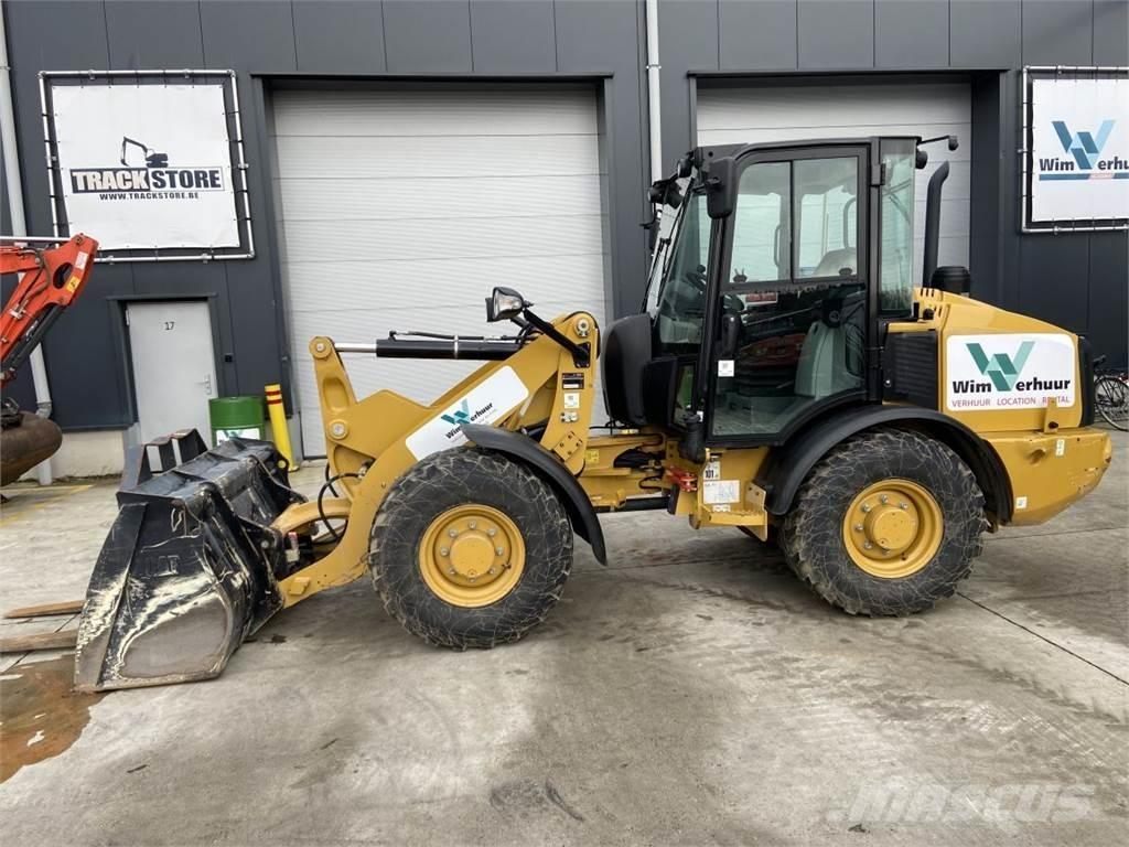 CAT 906M (7164) 多功能裝載機