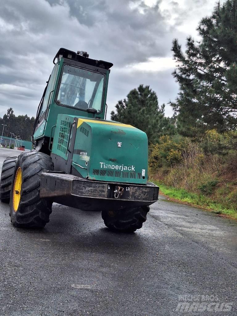 Timberjack 1270D 收穫機