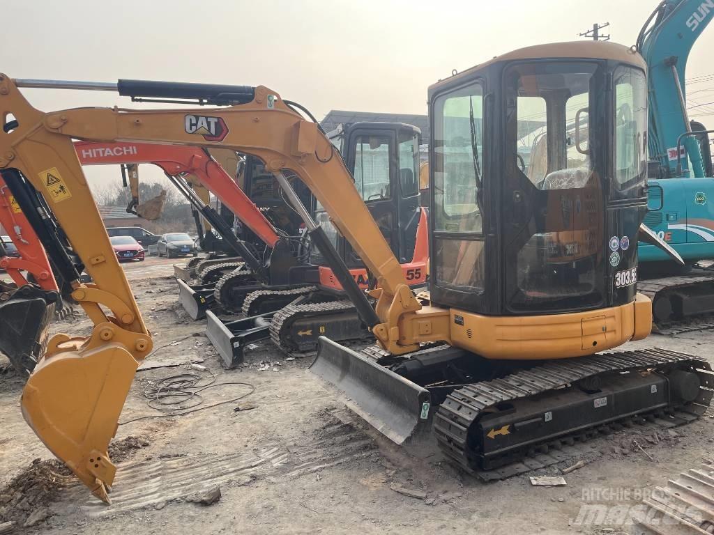 CAT 303.5ECR 小型挖土機/掘鑿機<7t(小型挖掘機)