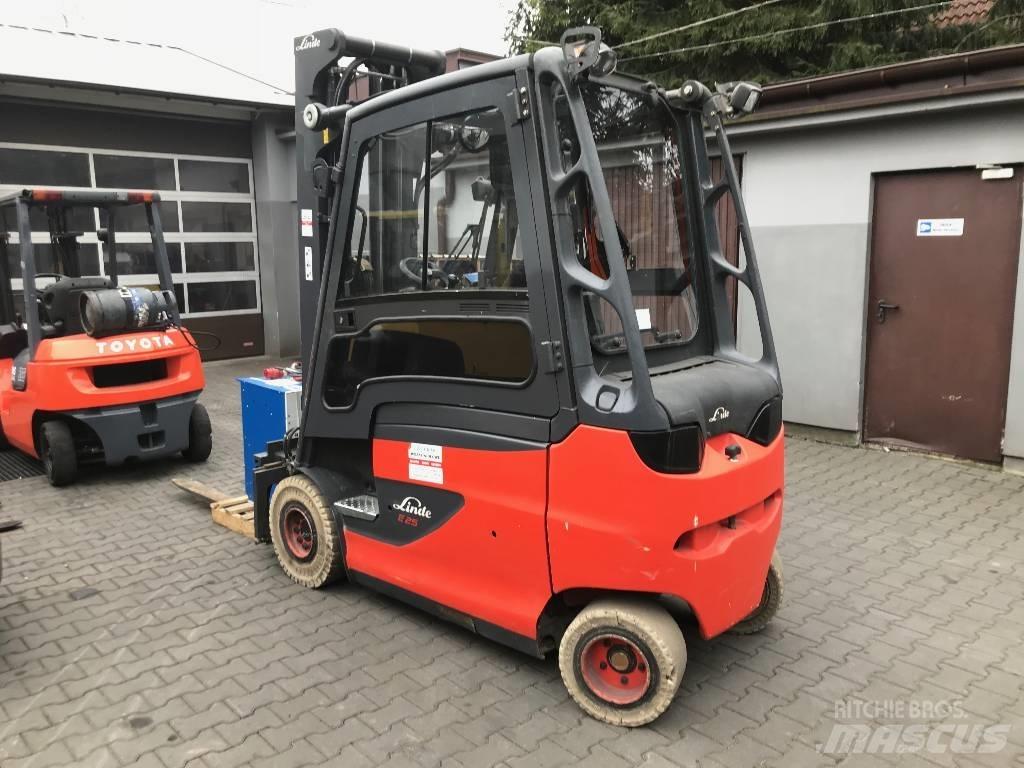Linde E25H-01/600 電動堆高機