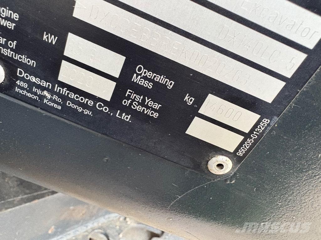 Doosan DX 140 LC 履帶式 挖土機/掘鑿機/挖掘機