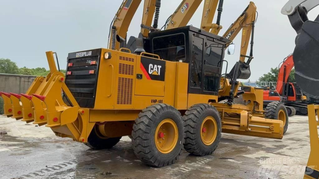 CAT 140K 平土機