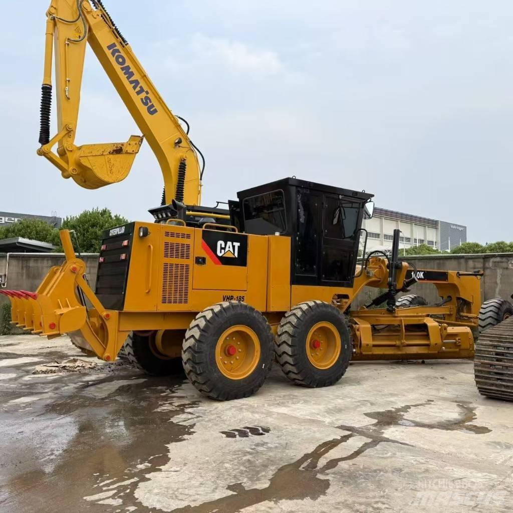 CAT 140K 平土機