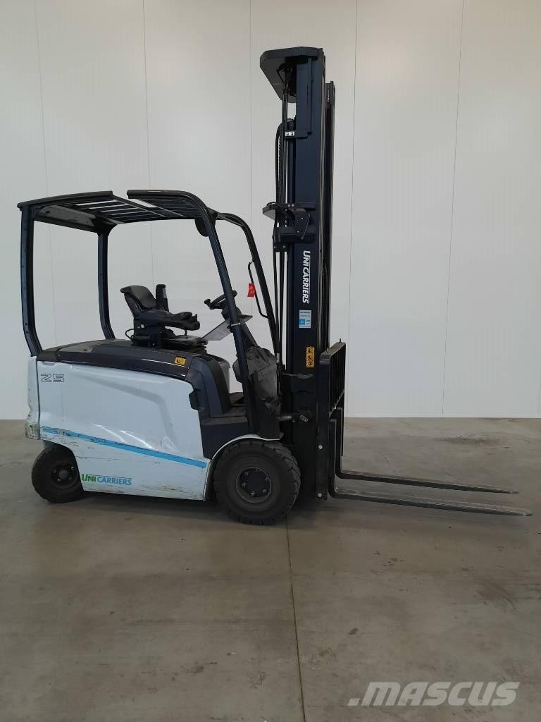 UniCarriers MX25 電動堆高機