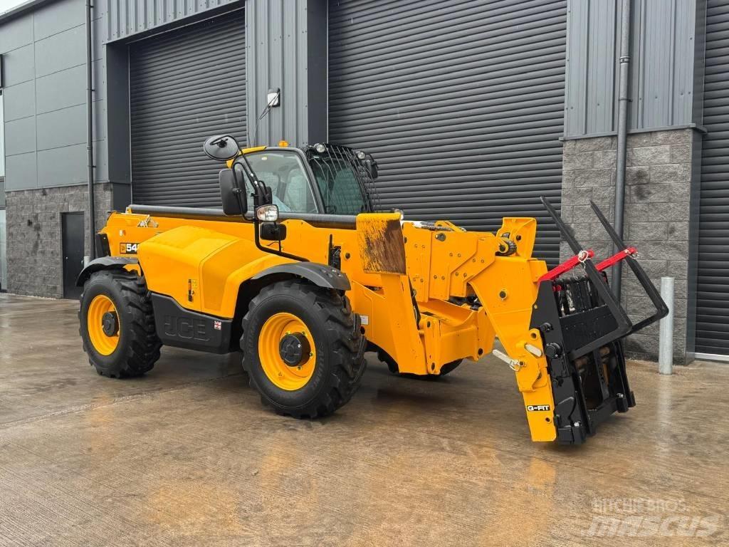 JCB 540-180 伸縮臂操作車
