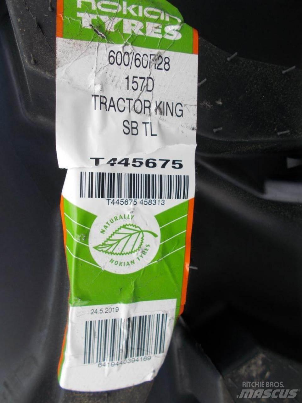Nokian Traktorking 輪胎、車輪和輪圈