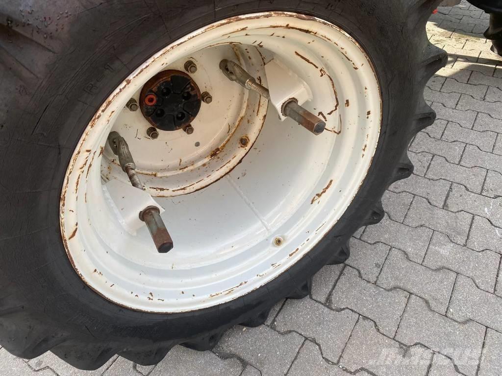 Reform Mounty 80 S 曳引機