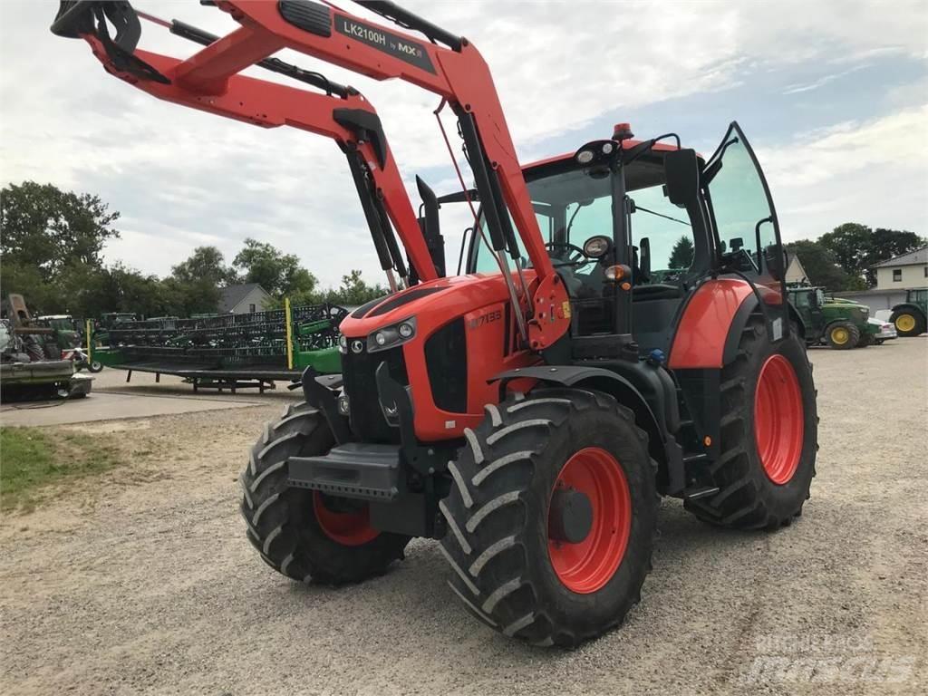 Kubota M7133 曳引機