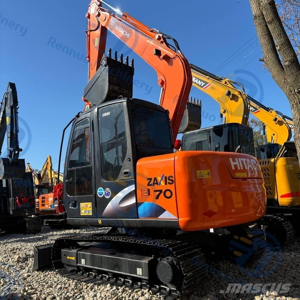 Hitachi ZX70 小型挖土機/掘鑿機<7t(小型挖掘機)