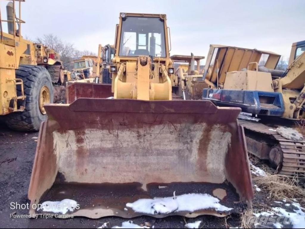 CAT 963 推土機