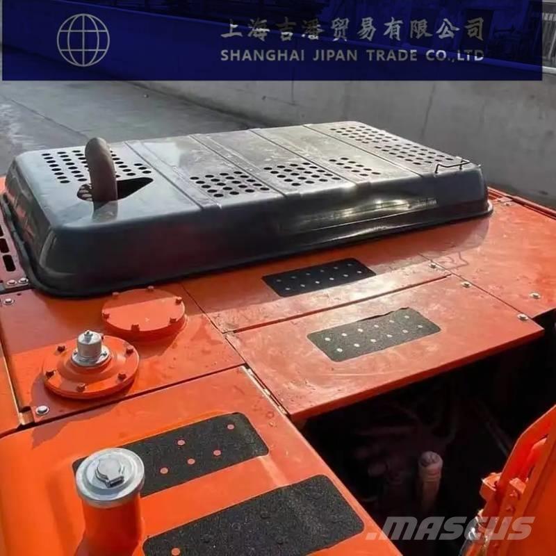 Hitachi ZX 200 履帶式 挖土機/掘鑿機/挖掘機