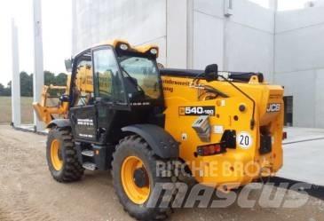 JCB 540-180 伸縮臂操作車