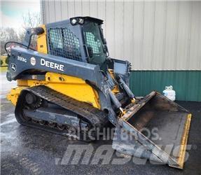 John Deere 333 G 滑移轉向裝載機