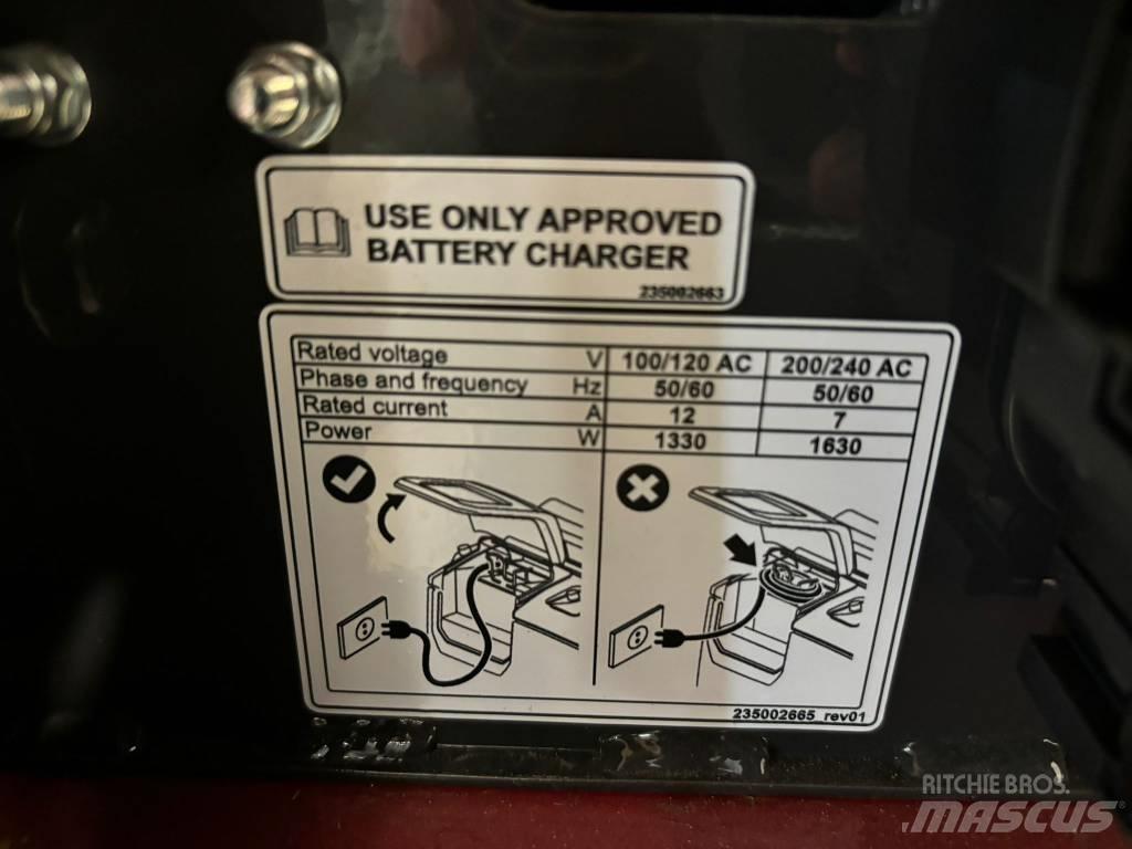 CASE CX 15 EV 小型挖土機/掘鑿機<7t(小型挖掘機)