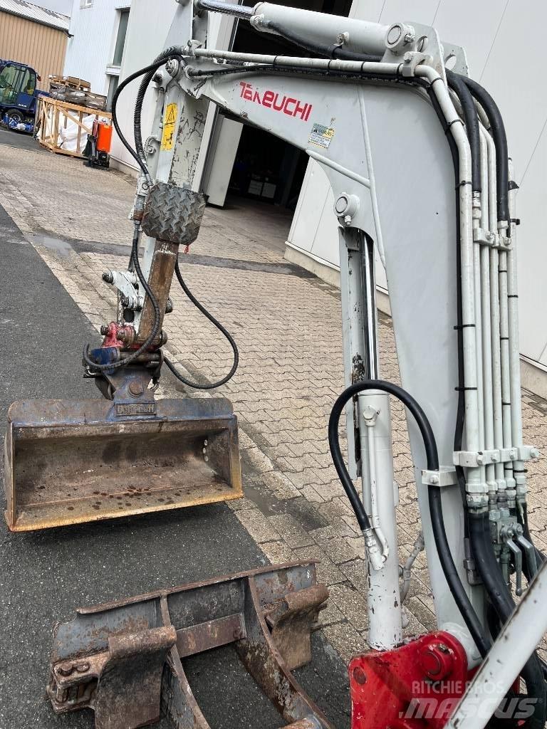 Takeuchi TB 219 A 小型挖土機/掘鑿機<7t(小型挖掘機)