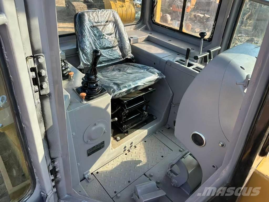 CAT D6G 履帶推土機