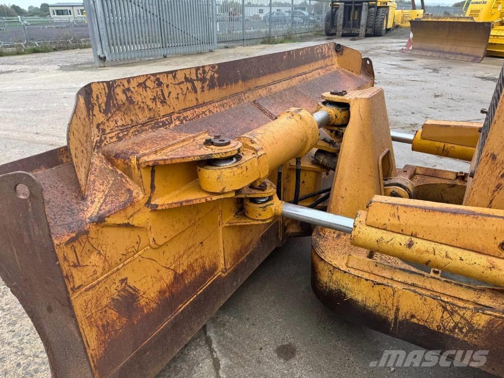 Komatsu D 58 E-1 履帶推土機