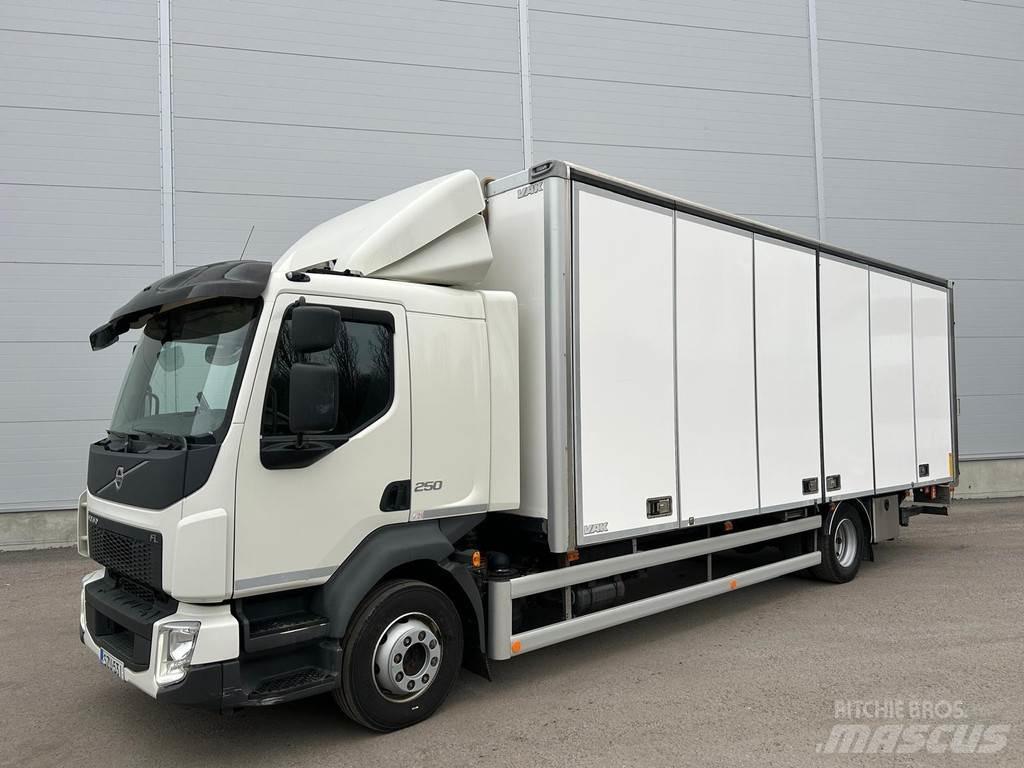 Volvo FL 貨箱式卡車