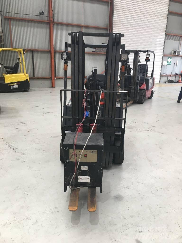 Nichiyu FBT18PN-75BC 電動堆高機