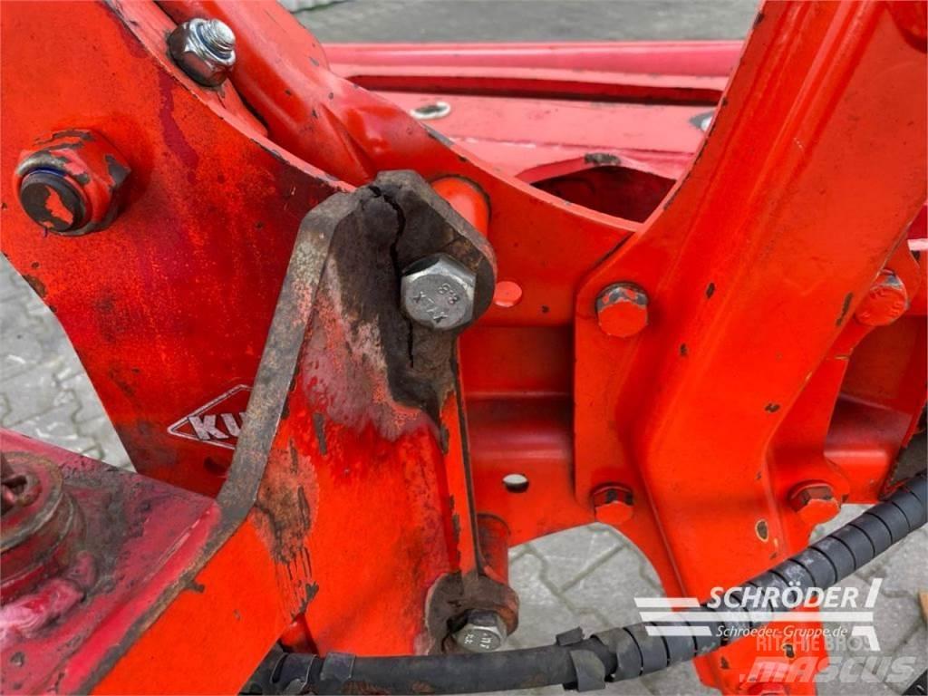 Kuhn MULTI 12 雙向犁