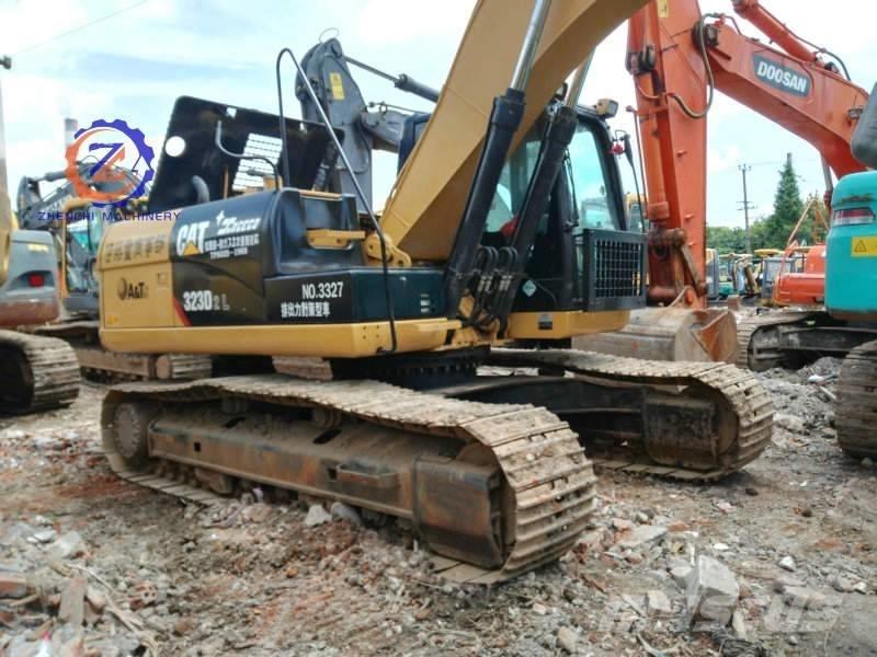 CAT 323 D L 履帶式 挖土機/掘鑿機/挖掘機