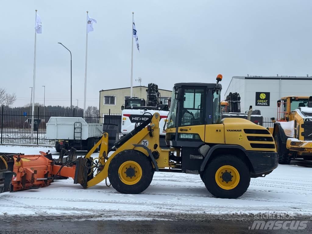 Yanmar V 120 輪胎式裝載機