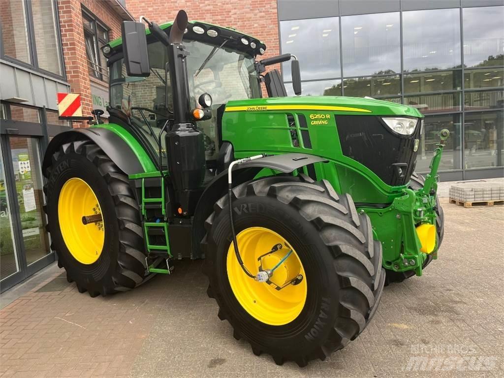John Deere 6250R 曳引機