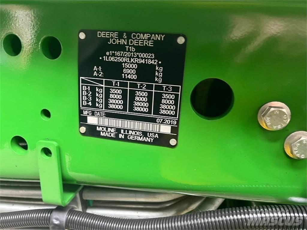 John Deere 6250R 曳引機