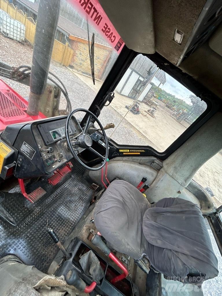Case IH 995XL 曳引機