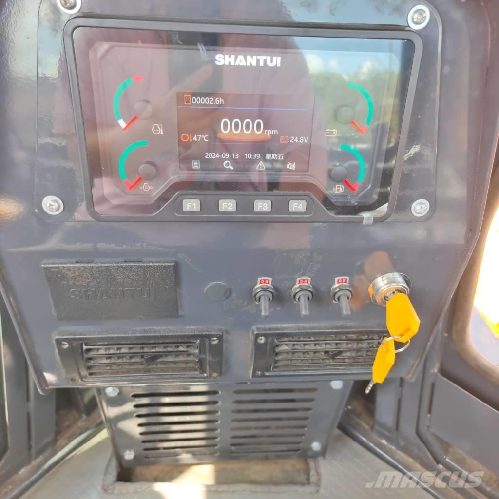 Shantui SD 32 履帶推土機