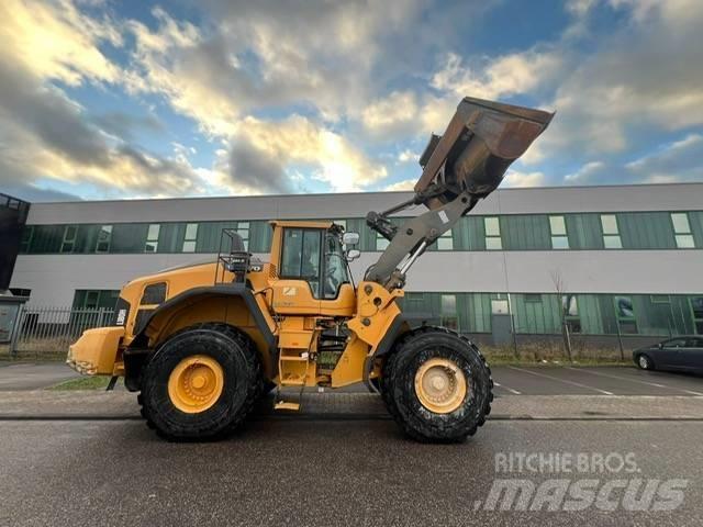 Volvo 180 H 輪胎式裝載機