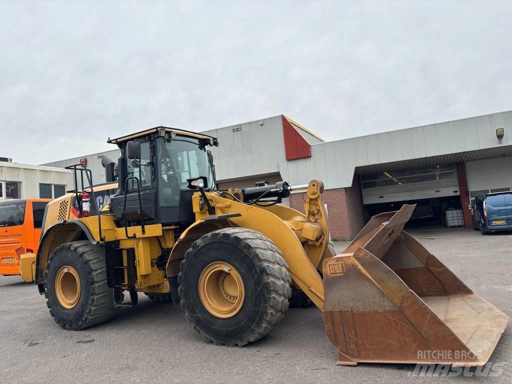 CAT 966 K 輪胎式裝載機